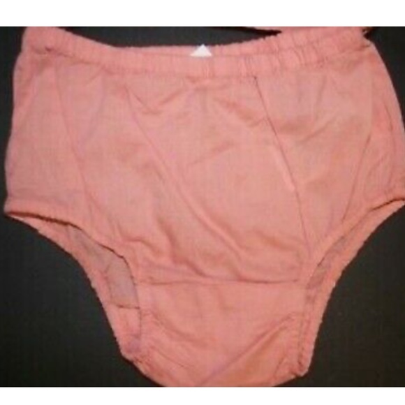 BNWT BABY GAP 6-12 Months Peach/Pink Polka Dot Lace Ruffle Dress With Bloomers - Picture 3 of 7